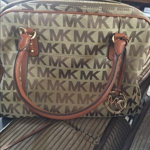 Michael Kors bag cross body and tote 👜 straps
